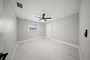 388 SE Tranquilla Ave, Port Saint Lucie, FL 34983 - Photo 27