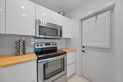 900 Atlantic Shores Boulevard #202, Hallandale Beach, FL 33009 - Photo 9