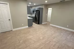 106 S 20th St, Fort Pierce, FL 34950 - Photo 5