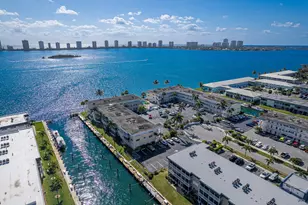 101 Doolen Ct, North Palm Beach, FL 33408 - Photo 7