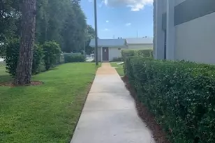 2302 Sunrise Blvd, Fort Pierce, FL 34982 - Photo 11