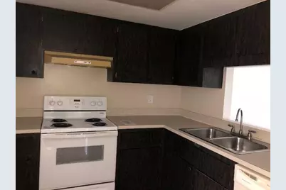 2050 Oleander Boulevard Boulevard #5-104, Fort Pierce, FL 34950 - Photo 3