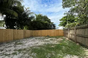 4588 Old Military Trail, West Palm Beach, FL 33417 - Photo 11