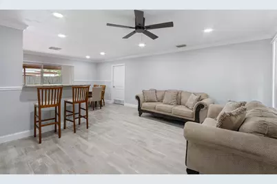 3329 El Vedado Court E, West Palm Beach, FL 33405 - Photo 5