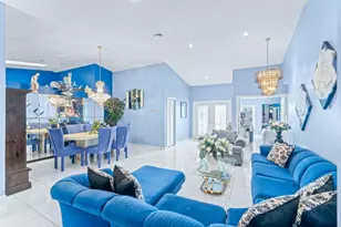 8261 Lake Cypress Rd, Lake Worth, FL 33467 - Photo 7