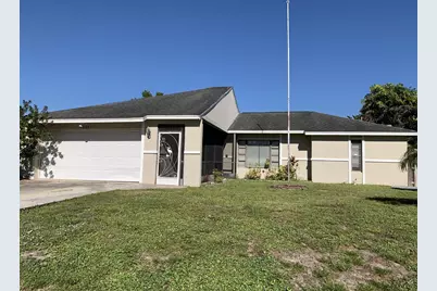 201 SE Walters Terrace, Port Saint Lucie, FL 34983 - Photo 5