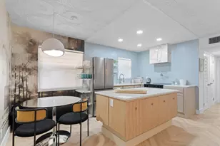 660 Glouchester St, Boca Raton, FL 33487 - Photo 5