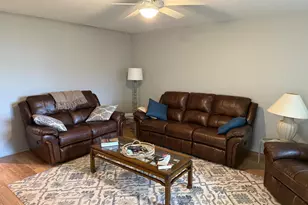 869 Normandy S, Delray Beach, FL 33484 - Photo 3