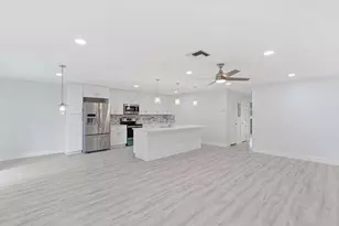 5036 Alfred Dr, West Palm Beach, FL 33417 - Photo 7