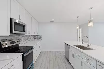 5036 Alfred Drive, West Palm Beach, FL 33417 - Photo 9