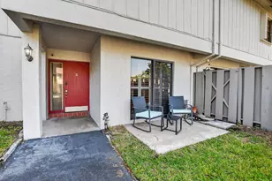 372 Deer Creek Wildwood Ln E, Deerfield Beach, FL 33442 - Photo 3