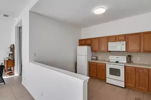 520 7th Sq, Vero Beach, FL 32962 - Photo 9