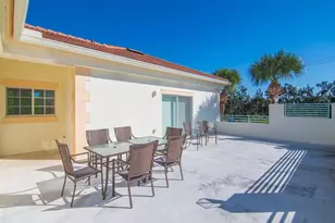 520 7th Sq, Vero Beach, FL 32962 - Photo 21