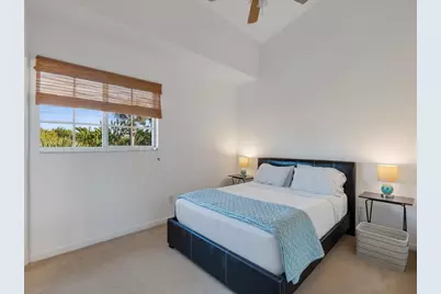 520 7th Square #201, Vero Beach, FL 32962 - Photo 15