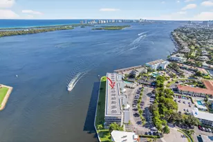 36 Yacht Club Dr, North Palm Beach, FL 33408 - Photo 37