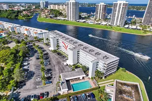 36 Yacht Club Dr, North Palm Beach, FL 33408 - Photo 29