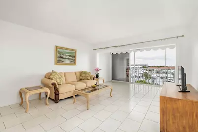 907 Marina Drive #402, North Palm Beach, FL 33408 - Photo 7