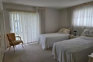 2668 N Garden Dr N, Lake Worth, FL 33461 - Photo 13