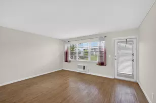 150 Coventry G, West Palm Beach, FL 33417 - Photo 5