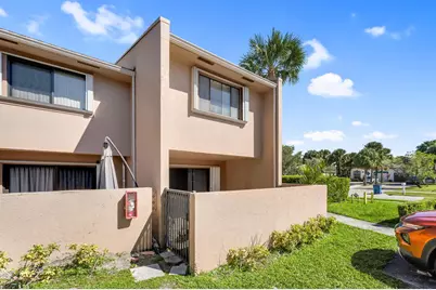 139 Sparrow Drive #2a, Royal Palm Beach, FL 33411 - Photo 3