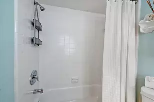 409 SE Gasparilla Ave, Port Saint Lucie, FL 34983 - Photo 17