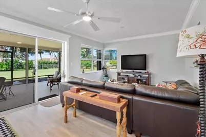 409 SE Gasparilla Avenue, Port Saint Lucie, FL 34983 - Photo 9