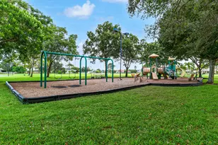 11351 Regatta Ln, Wellington, FL 33449 - Photo 43