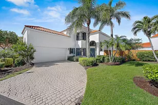 2596 La Cristal Cir, Palm Beach Gardens, FL 33410 - Photo 3