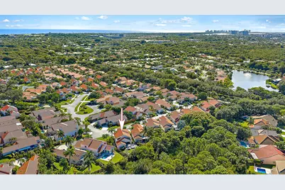 2596 La Cristal Circle, Palm Beach Gardens, FL 33410 - Photo 27