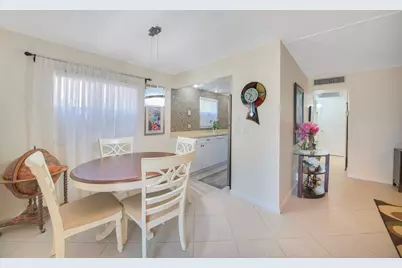 308 Brittany G, Delray Beach, FL 33446 - Photo 5