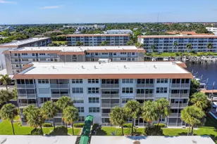 931 Gardenia Dr, Delray Beach, FL 33483 - Photo 43