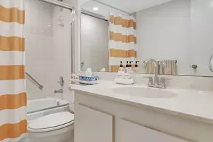 7770 Tahiti Ln, Lake Worth, FL 33467 - Photo 15