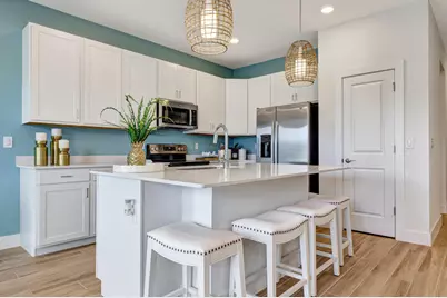 608 Waters Edge Lane #2202, Port Saint Lucie, FL 34983 - Photo 3