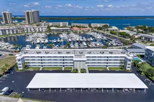 907 Marina Dr, North Palm Beach, FL 33408 - Photo 3