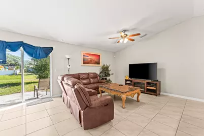 2333 SE Aneci Street, Port Saint Lucie, FL 34984 - Photo 9