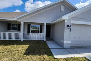 2049 SW Bayshore Blvd, Port Saint Lucie, FL 34984 - Photo 3