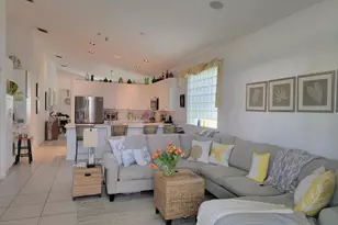 6585 Lurais Dr, Lake Worth, FL 33463 - Photo 9