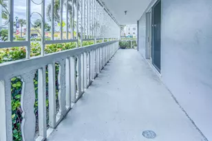 1 S Lakeside Dr, Lake Worth Beach, FL 33460 - Photo 21