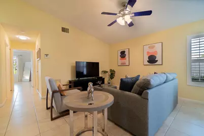 13335 Bedford Mews Court, Wellington, FL 33414 - Photo 17