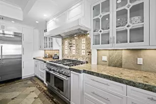 11932 S Edgewater Dr, Palm Beach Gardens, FL 33410 - Photo 11