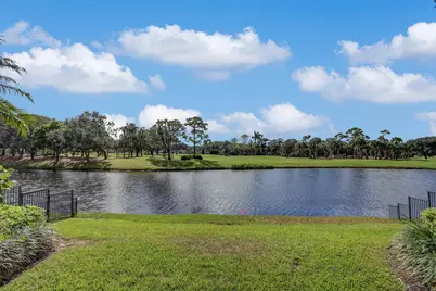 13315 Provence Drive, Palm Beach Gardens, FL 33410 - Photo 5