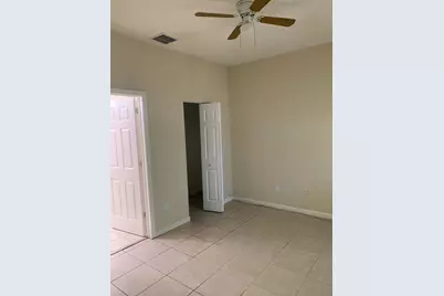 1966 Freeport Lane #1966, Riviera Beach, FL 33404 - Photo 5