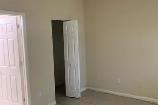 1966 Freeport Ln, Riviera Beach, FL 33404 - Photo 5