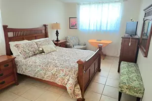 2841 Somerset Dr, Lauderdale Lakes, FL 33311 - Photo 5