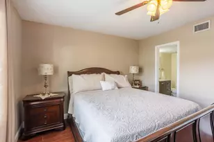 2423 NW 89th Dr, Coral Springs, FL 33065 - Photo 5