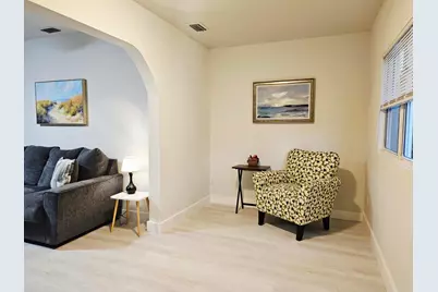 719 Briggs Street, West Palm Beach, FL 33405 - Photo 5