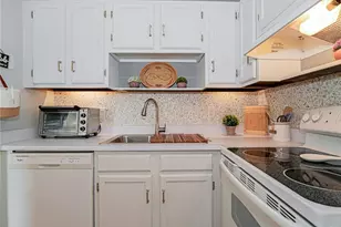 75 Royal Oak Ct, Vero Beach, FL 32962 - Photo 5