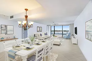 136 Lakeshore Dr, North Palm Beach, FL 33408 - Photo 1