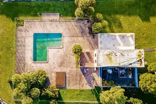 7911 N Colony Cir, Tamarac, FL 33321 - Photo 5