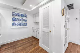 2400 Presidential Way, West Palm Beach, FL 33401 - Photo 11